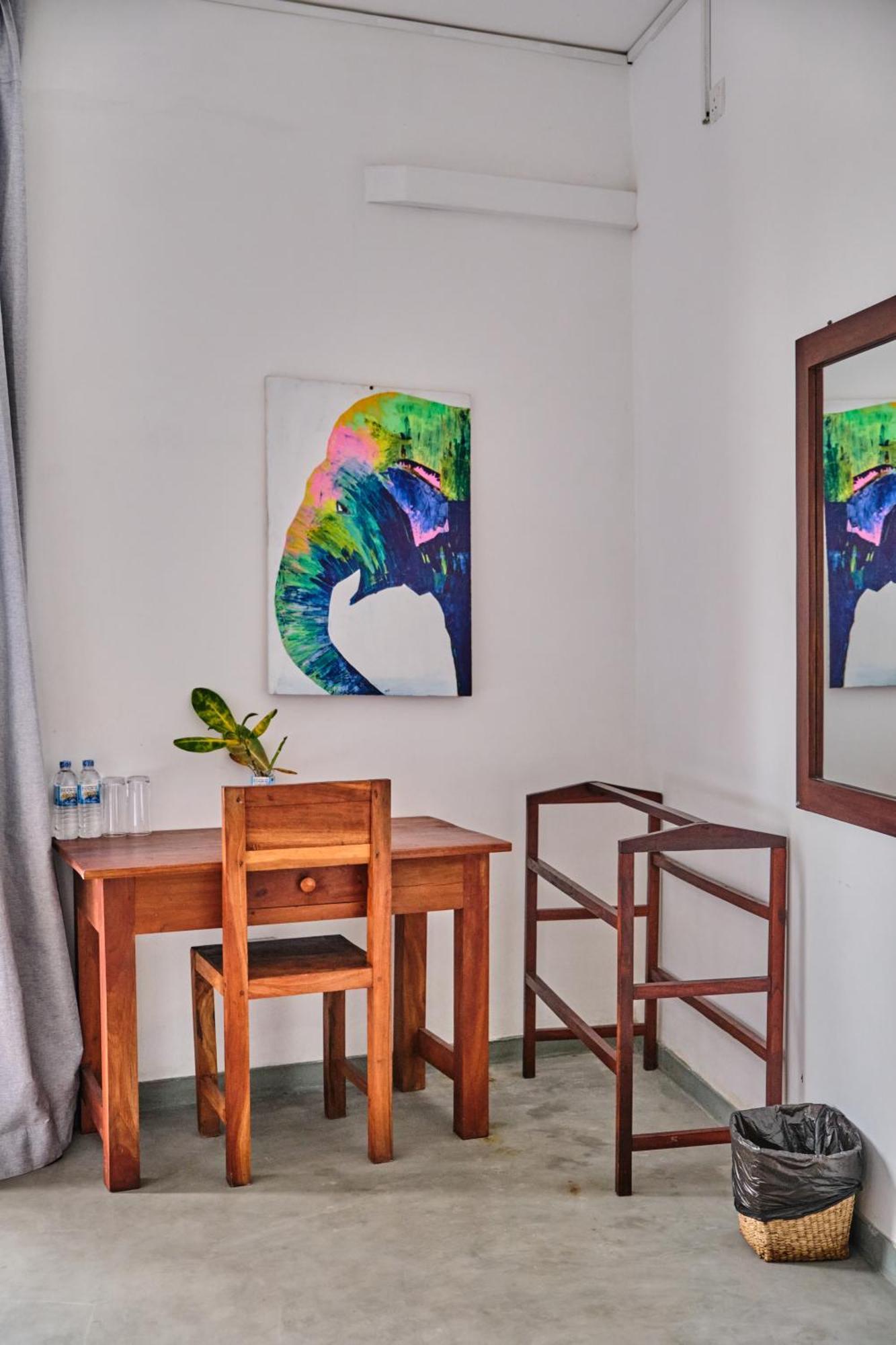 Ruma Surf Hotel Ahangama Luaran gambar